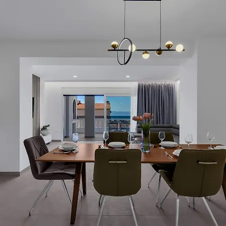 Luka's View Apartamento Makarska