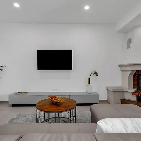 Apartamento Luka's View *