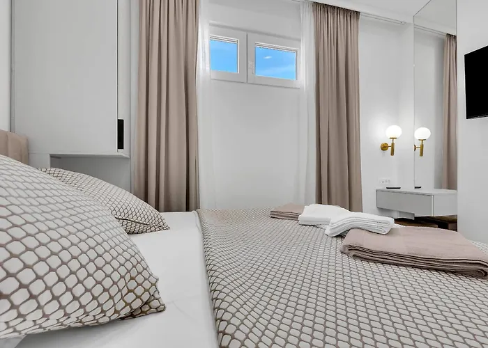 Luka's View Apartment *