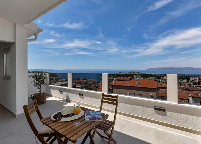 Luka's View Apartment Makarska