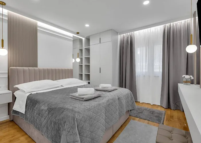 Luka's View Apartment